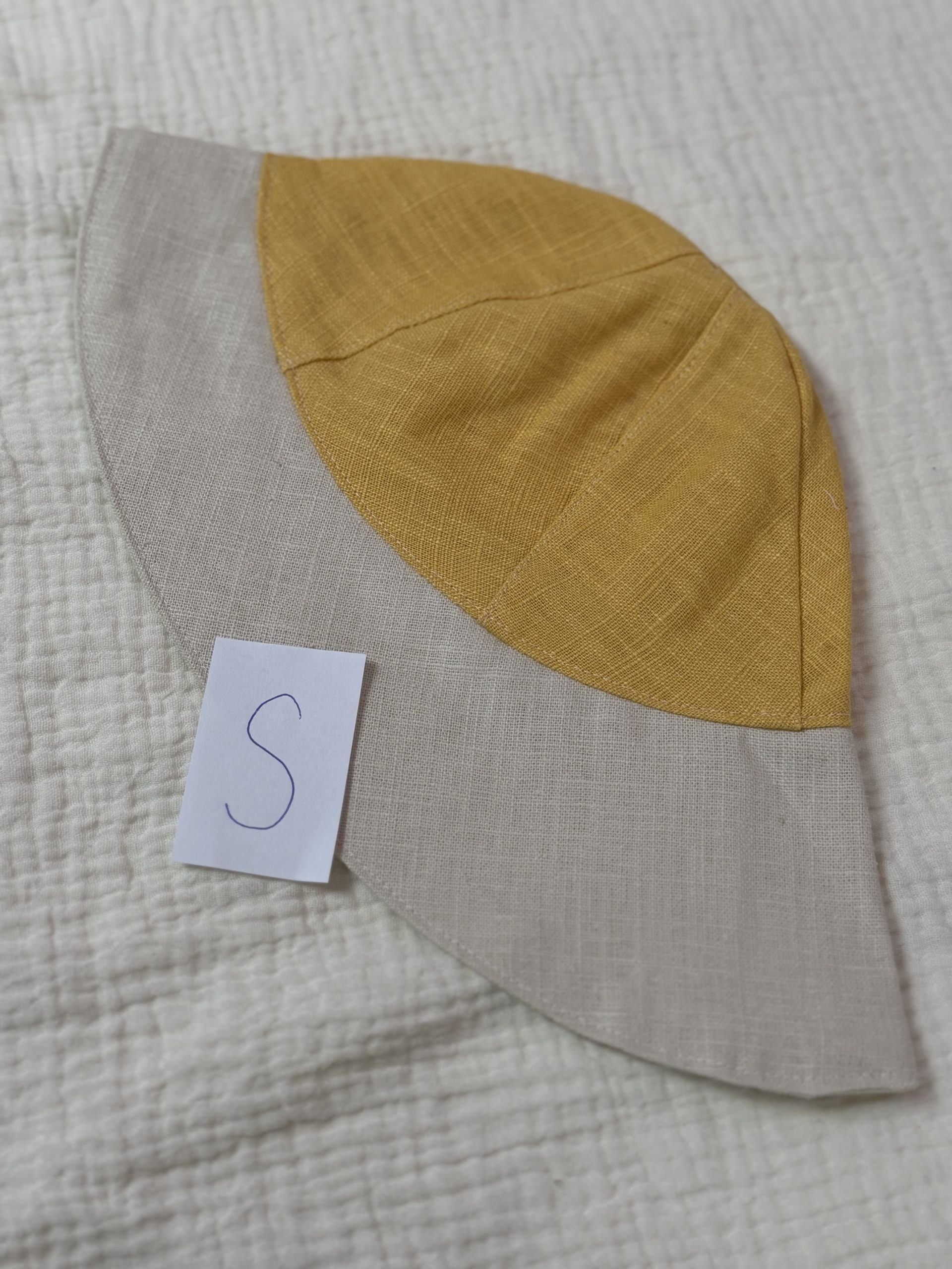 Kopie von Sonnenhut Größe S (Leinen Natur Gelb)